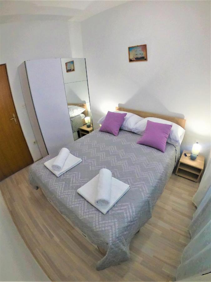Apartman Tina Ražanac Екстериор снимка